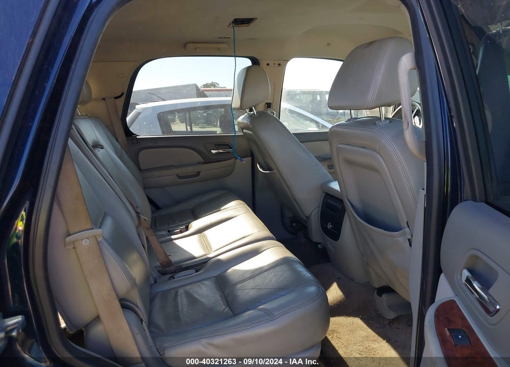 2007 CHEVROLET TAHOE LT VIN: 1GNFC13J77R219160