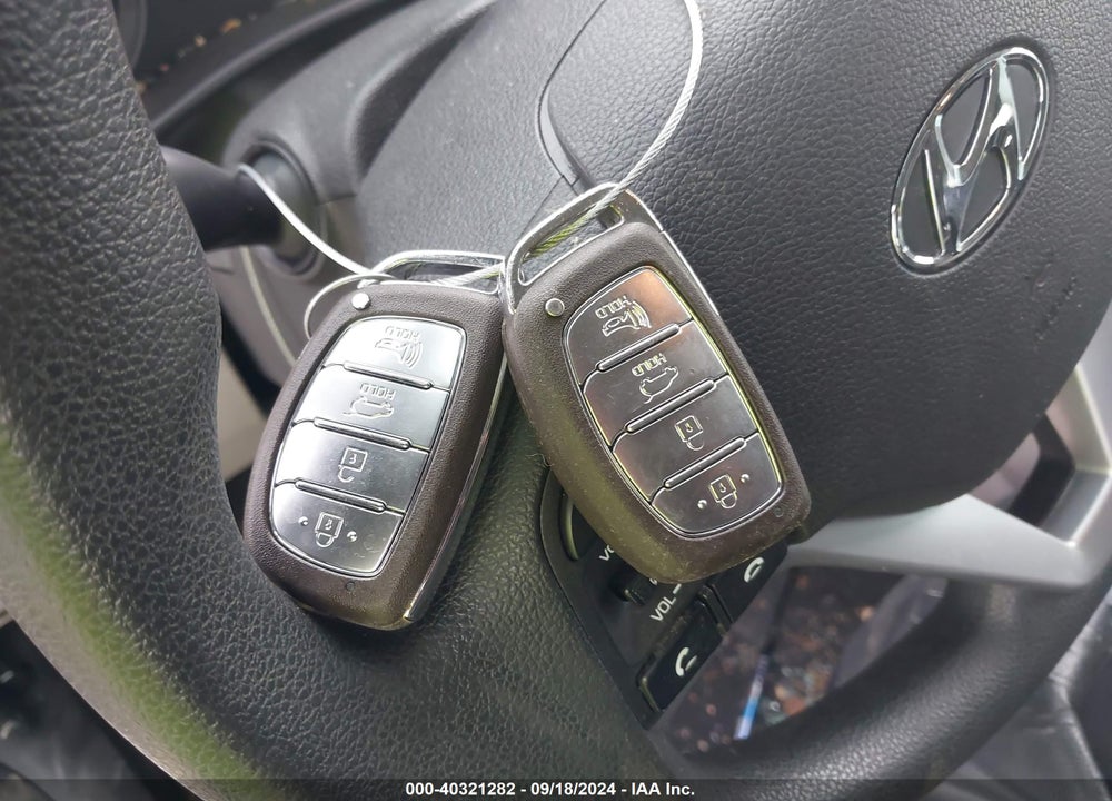 2019 HYUNDAI TUCSON SPORT VIN: KM8J3CAL8KU038587