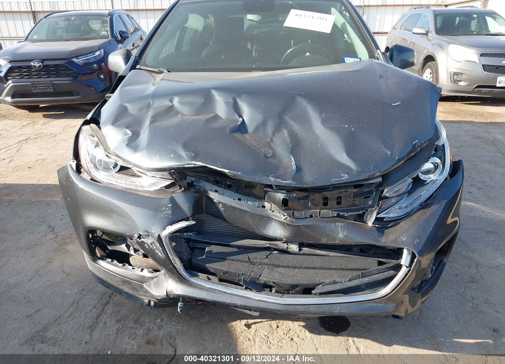 2018 CHEVROLET TRAX LT VIN: KL7CJLSB8JB640423