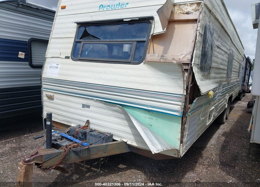 1994 FLEETWOOD PROWLER 30 VIN: 1EC1R3024R2371820