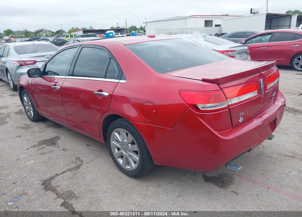 2011 LINCOLN MKZ VIN: 3LNHL2GC9BR773070