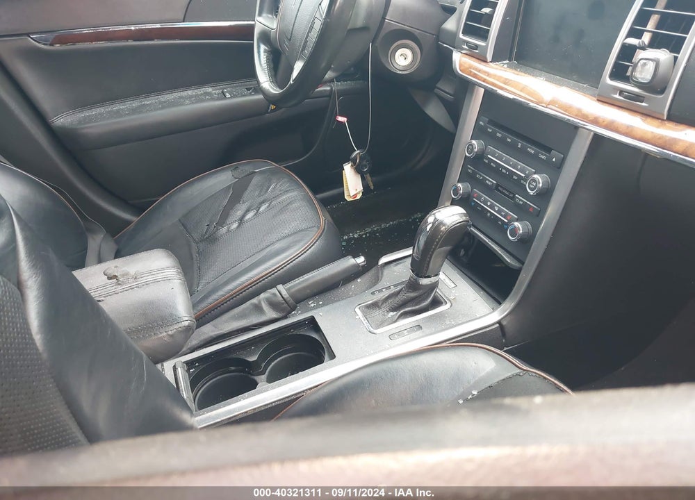 2011 LINCOLN MKZ VIN: 3LNHL2GC9BR773070