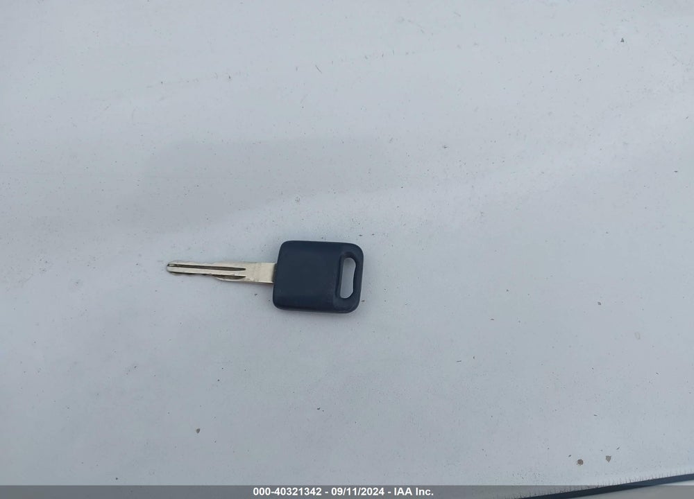 2005 NISSAN TITAN SE VIN: 1N6AA06A15N504579