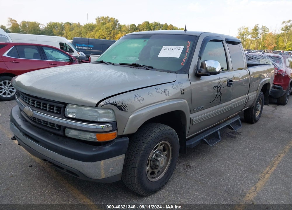2002 CHEVROLET SILVERADO 2500 LT VIN: 1GCGK29U82Z273826