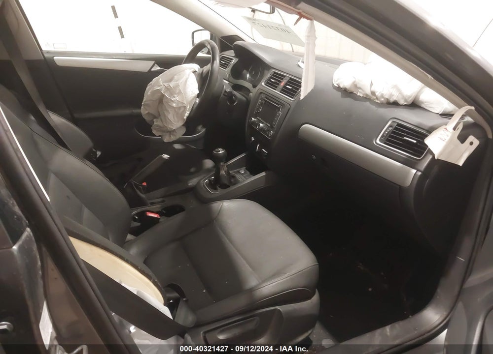 2012 VOLKSWAGEN JETTA 2.0L TDI VIN: 3VW3L7AJ1CM043328