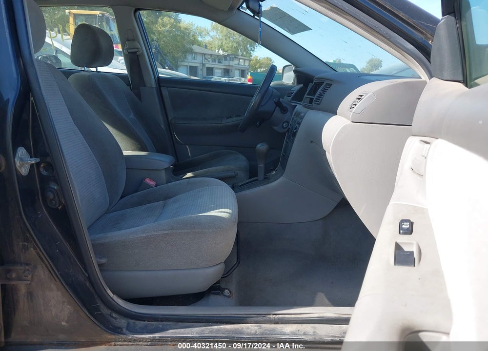 2005 TOYOTA COROLLA CE VIN: 1NXBR32E15Z508207