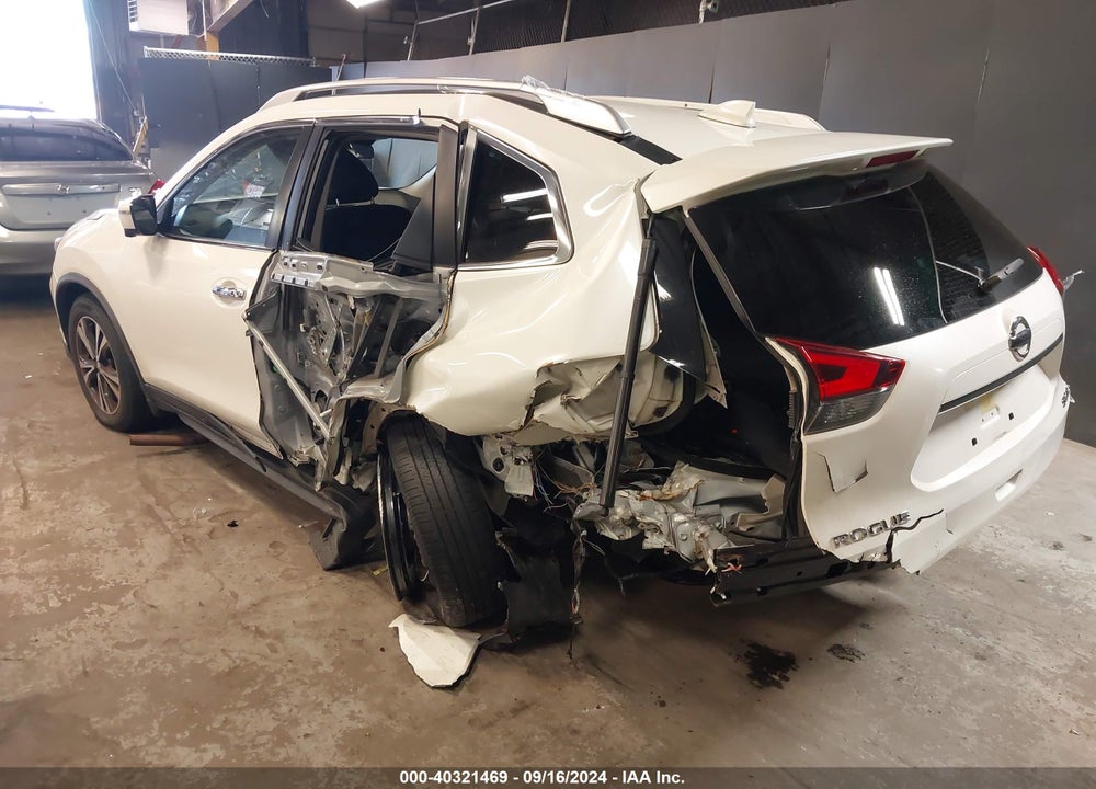 2019 NISSAN ROGUE SV VIN: JN8AT2MVXKW382748