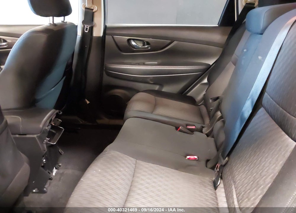 2019 NISSAN ROGUE SV VIN: JN8AT2MVXKW382748