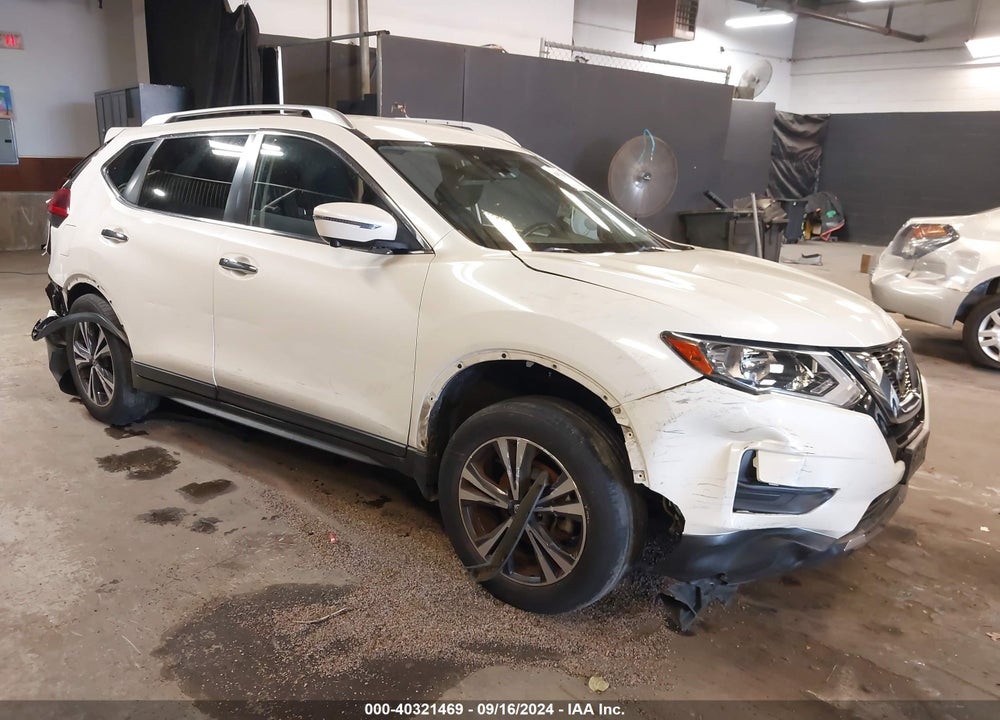 2019 NISSAN ROGUE SV VIN: JN8AT2MVXKW382748