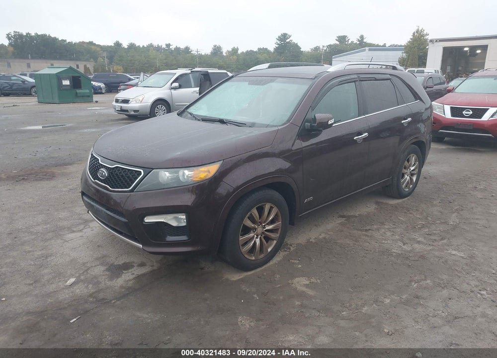 2011 KIA SORENTO SX V6 VIN: 5XYKWDA26BG137584