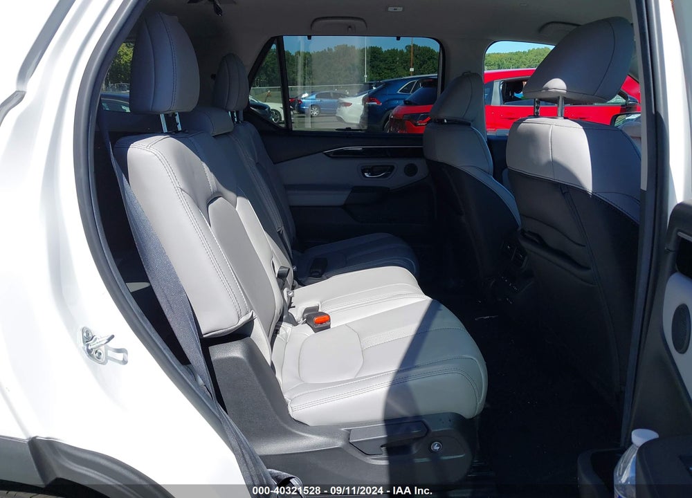 2025 HONDA PILOT AWD EX-L VIN: 5FNYG1H45SB010667