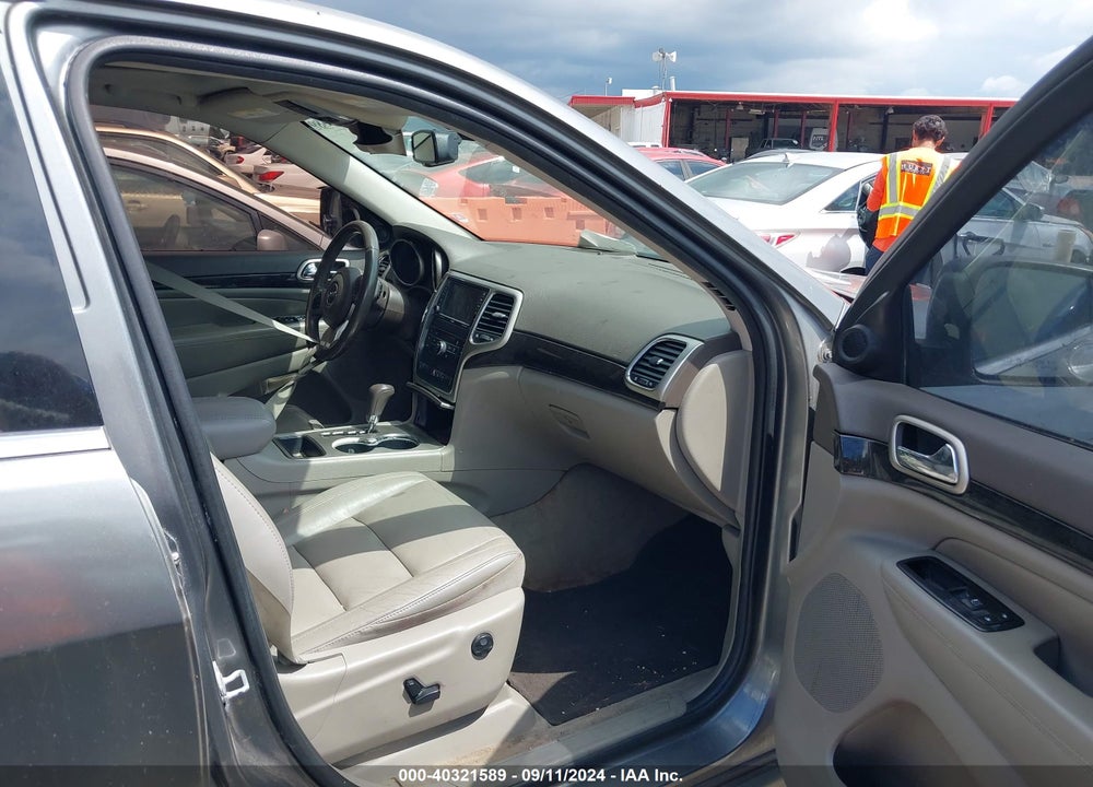 2011 JEEP GRAND CHEROKEE LAREDO VIN: 1J4RS4GG0BC716047