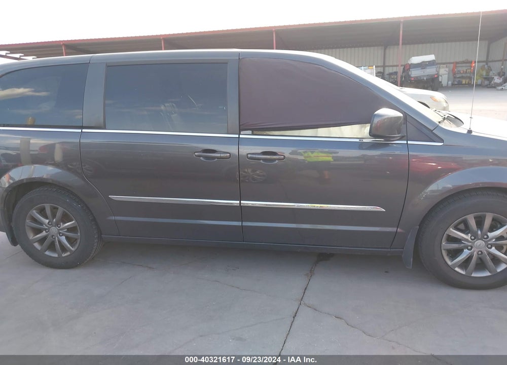 2016 CHRYSLER TOWN & COUNTRY S VIN: 2C4RC1HG8GR248230