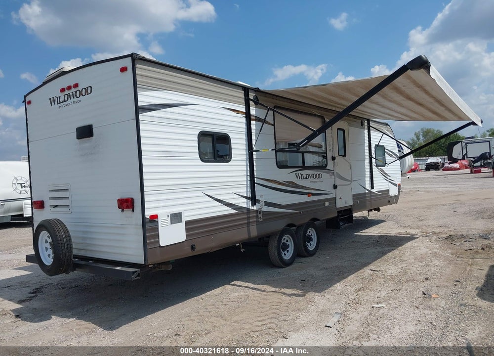 2017 WILDWOOD BY FOREST R M-27RKSS VIN: 4X4TWDC21HA260391