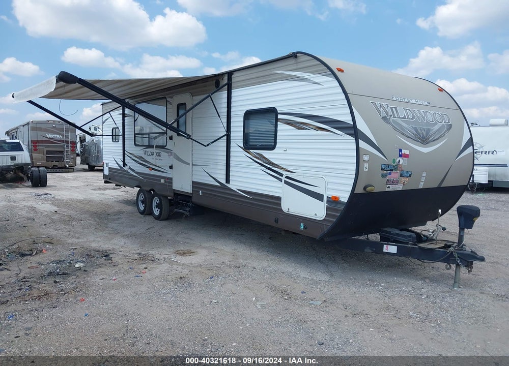 2017 WILDWOOD BY FOREST R M-27RKSS VIN: 4X4TWDC21HA260391