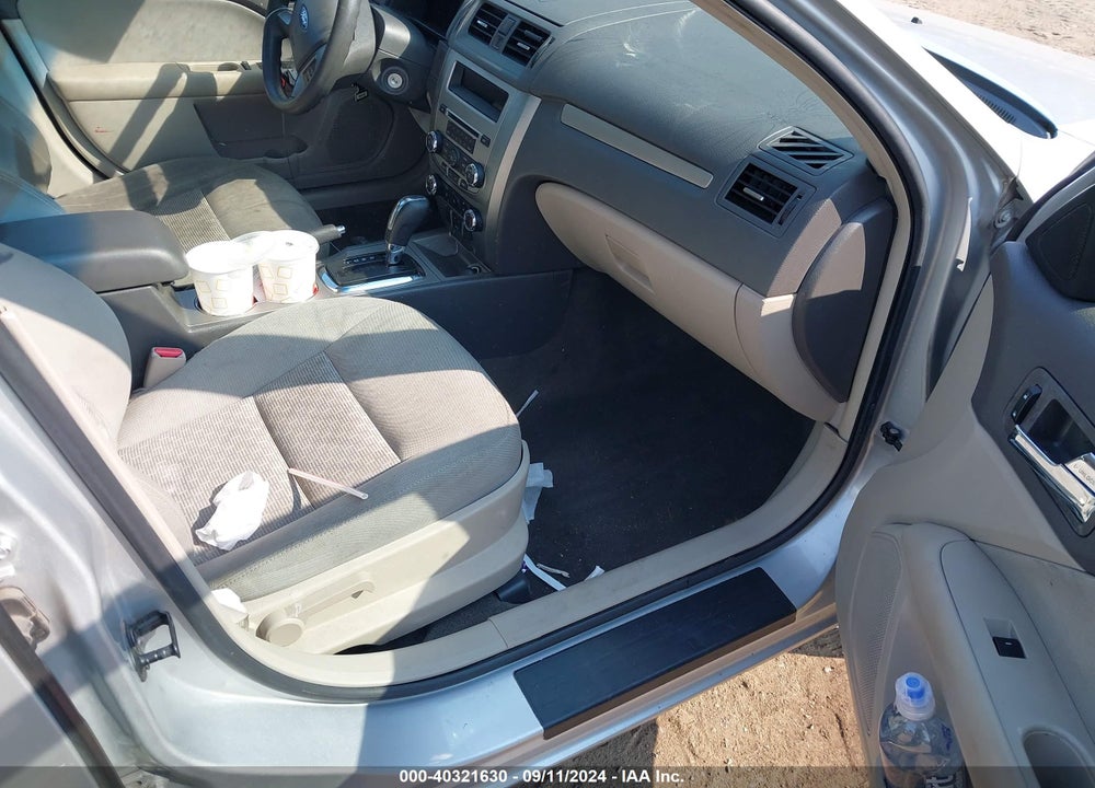 2010 FORD FUSION SE VIN: 3FAHP0HA9AR157240