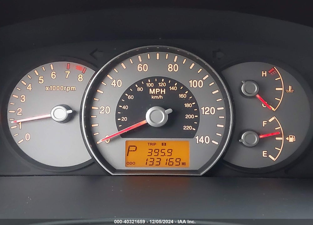 2007 KIA RONDO EX VIN: KNAFG525877047819