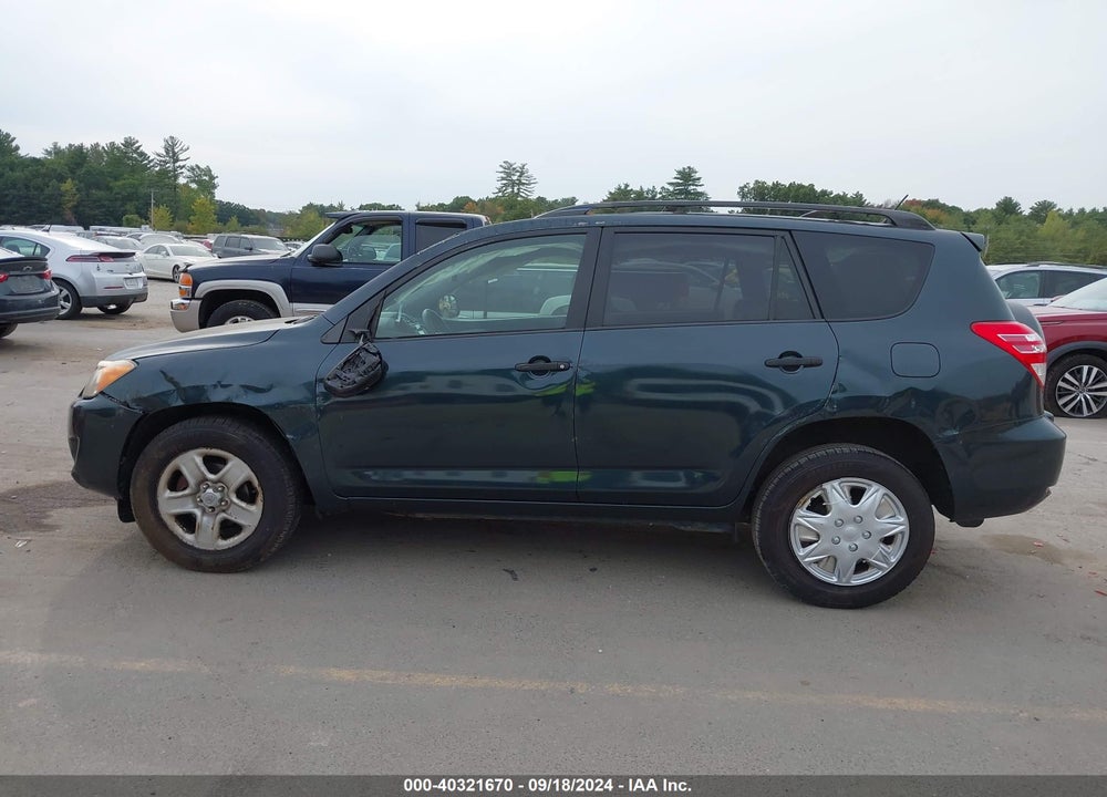 2009 TOYOTA RAV4 VIN: JTMBF35V395010177