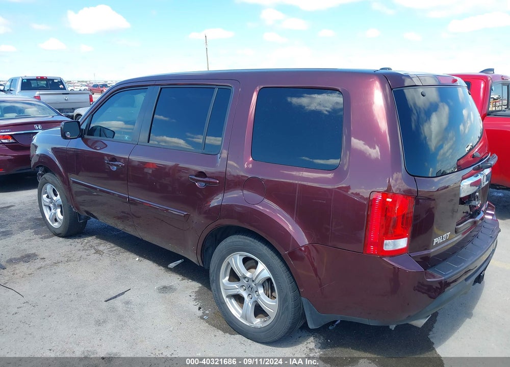 2012 HONDA PILOT EX-L VIN: 5FNYF4H55CB016581