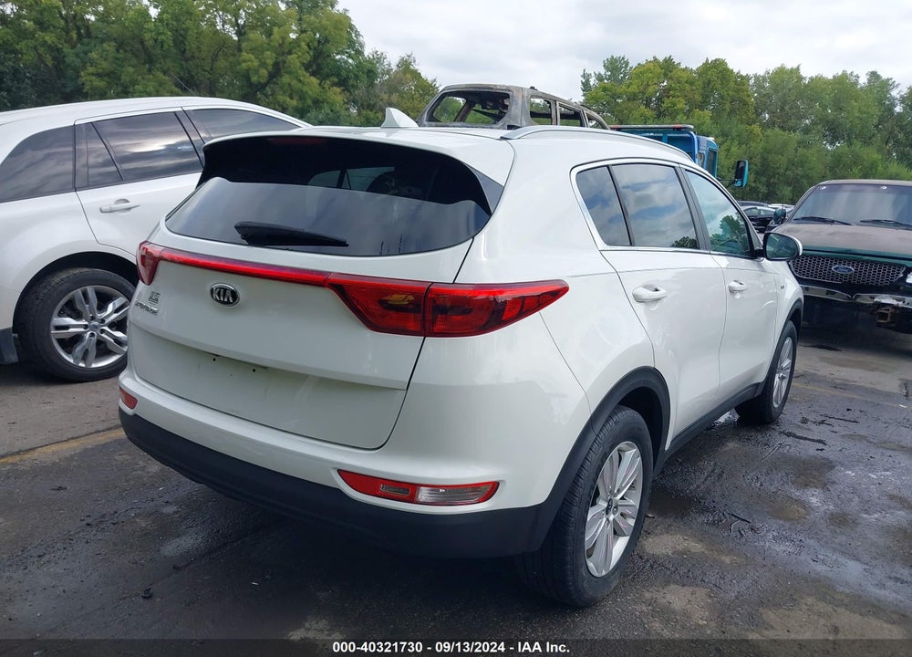 2019 KIA SPORTAGE LX VIN: KNDPMCAC1K7556034
