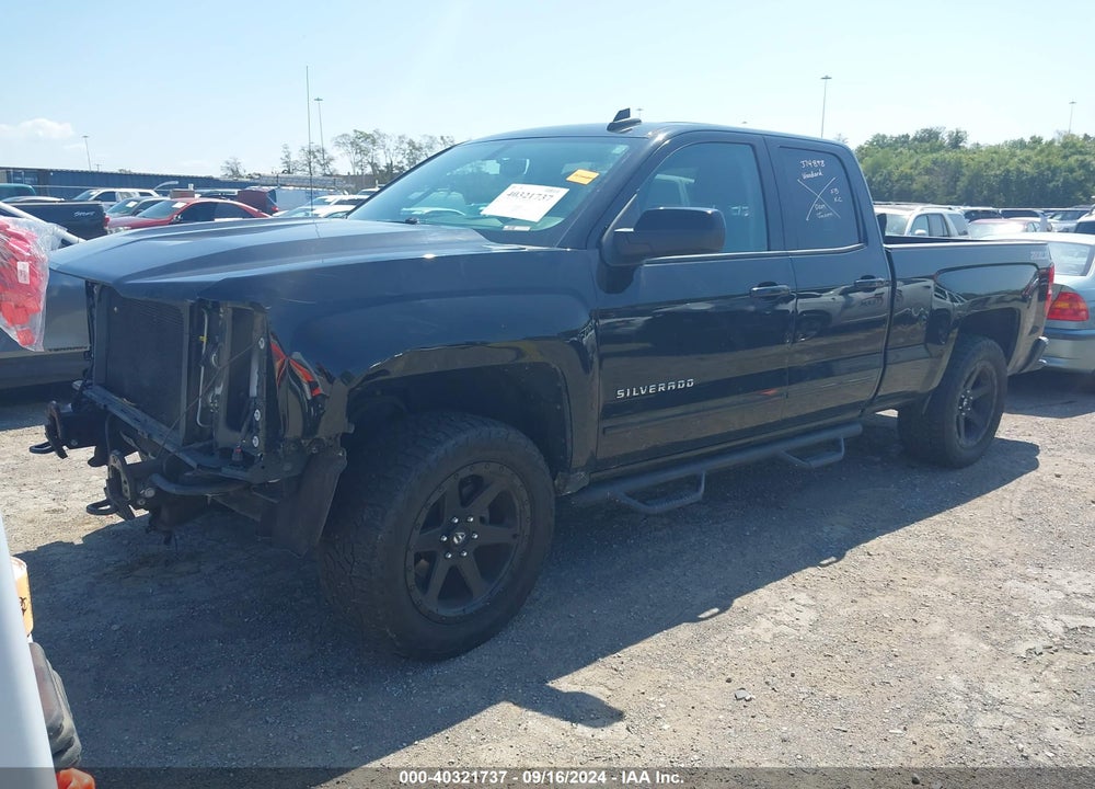2017 CHEVROLET SILVERADO 1500 2LT VIN: 1GCVKREC2HZ263606