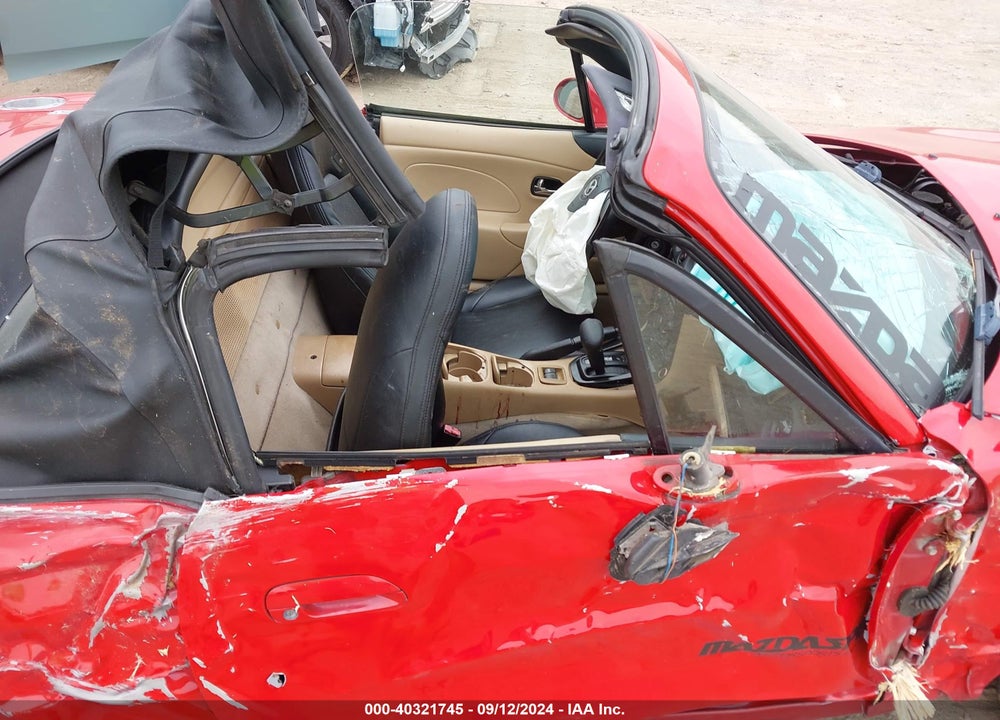2002 MAZDA MX-5 MIATA CLOTH/LS/SE VIN: JM1NB353720231517