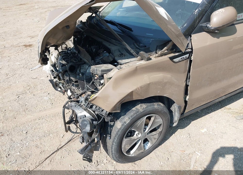 2015 KIA SOUL VIN: KNDJN2A25F7168332