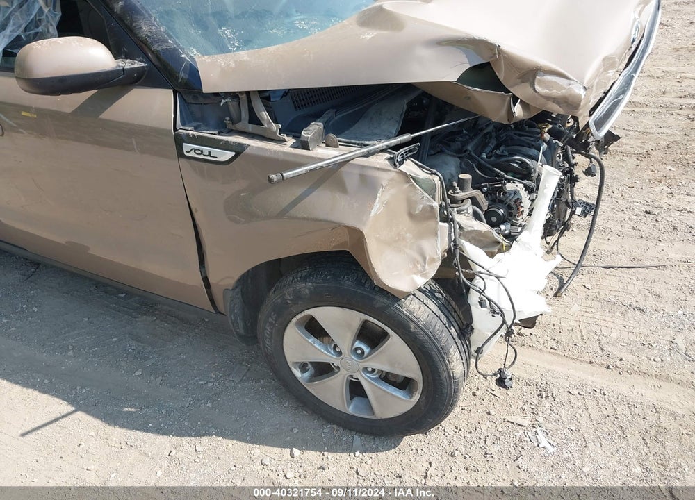 2015 KIA SOUL VIN: KNDJN2A25F7168332