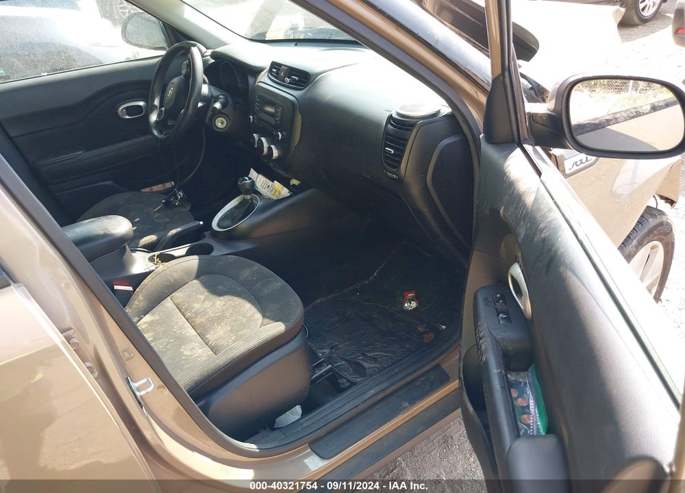 2015 KIA SOUL VIN: KNDJN2A25F7168332