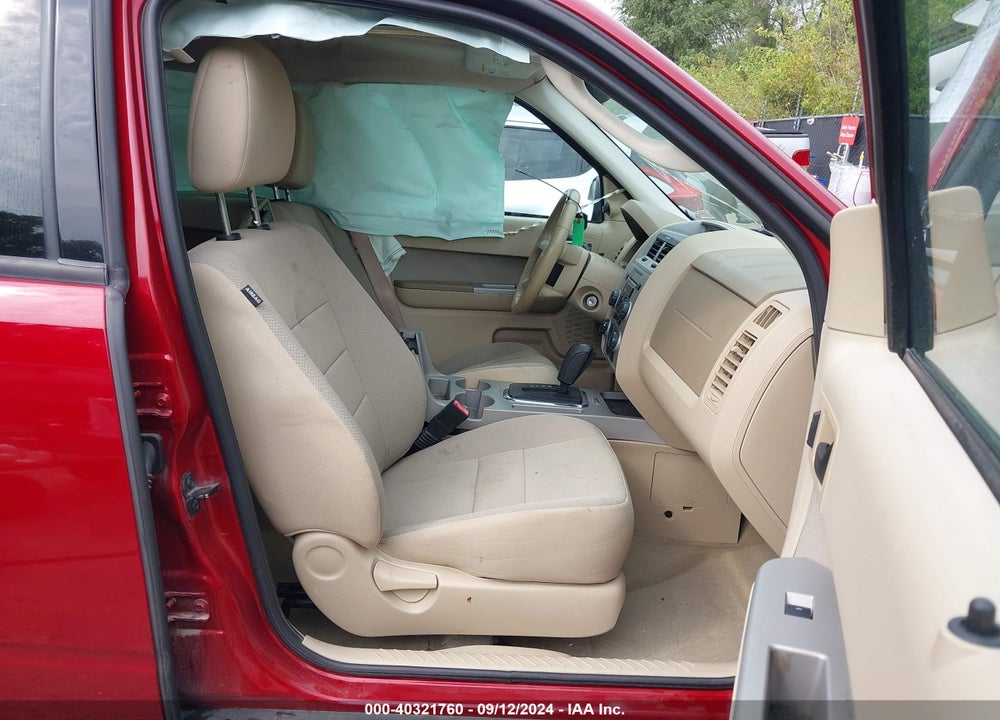 2010 FORD ESCAPE XLT VIN: 1FMCU9DG4AKB91775