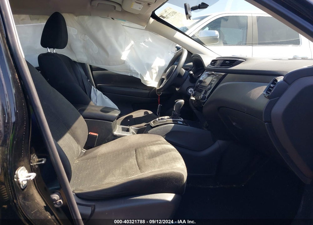 2017 NISSAN ROGUE SPORT S VIN: JN1BJ1CP8HW034137