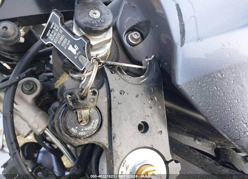 2004 YAMAHA YZFR1 VIN: JYARN13E34A003136