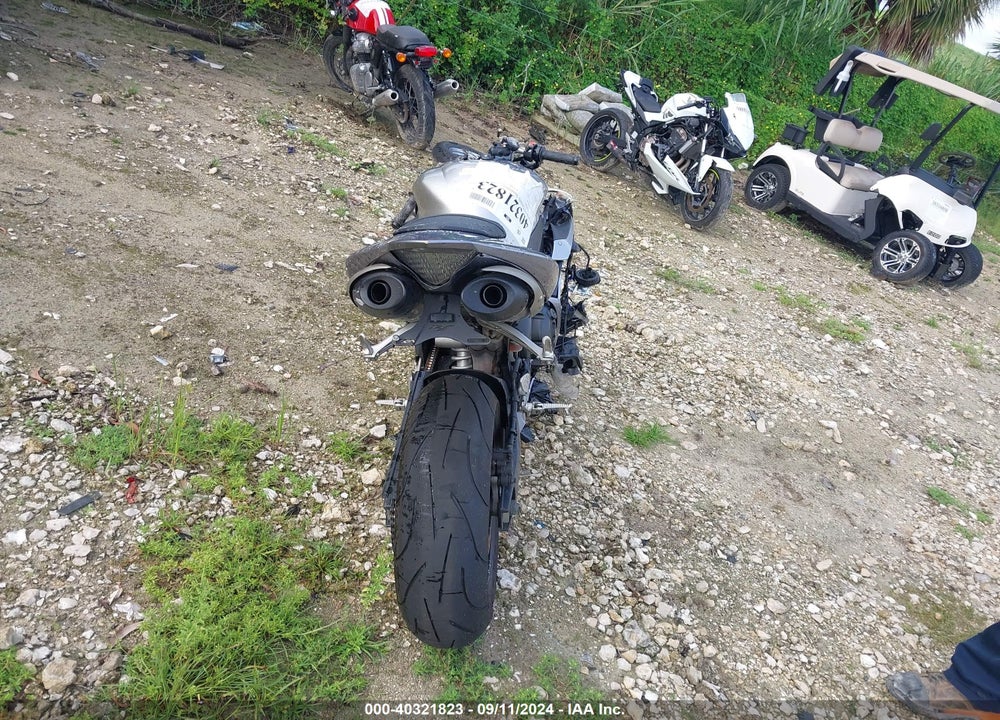 2004 YAMAHA YZFR1 VIN: JYARN13E34A003136