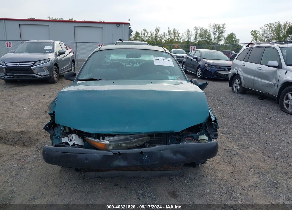 1998 FORD ESCORT SE VIN: 1FAFP13P3WW302088