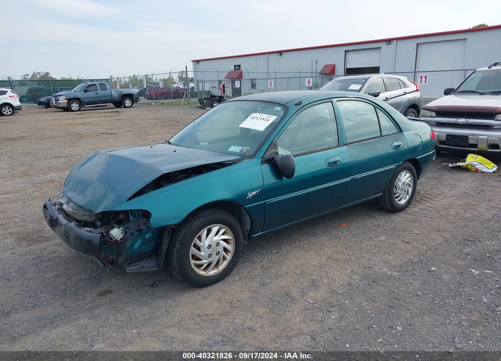 1998 FORD ESCORT SE VIN: 1FAFP13P3WW302088