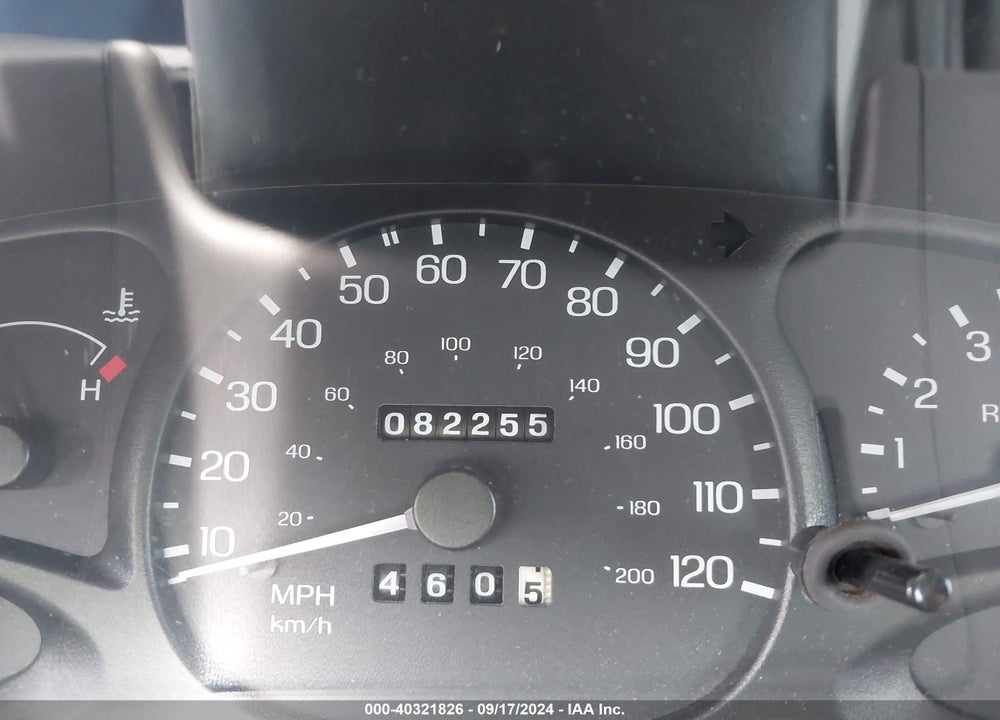 1998 FORD ESCORT SE VIN: 1FAFP13P3WW302088