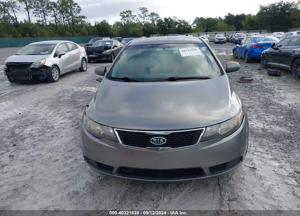 2011 KIA FORTE EX VIN: KNAFU4A21B5459336