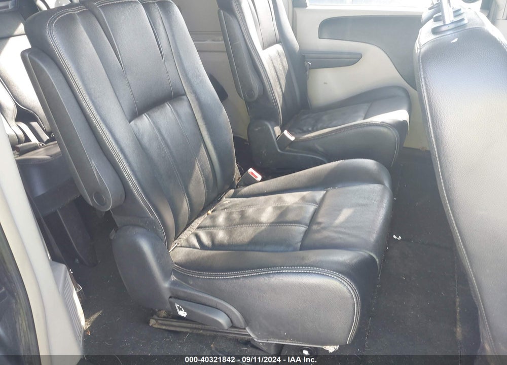 2015 CHRYSLER TOWN & COUNTRY TOURING VIN: 2C4RC1BG5FR645305