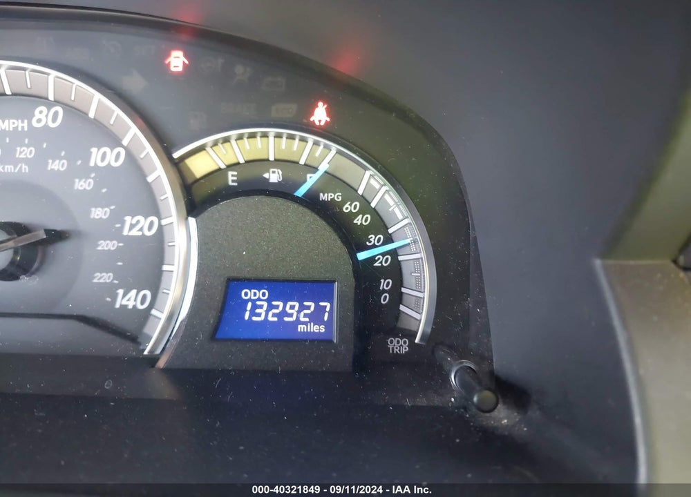 2013 TOYOTA CAMRY SE VIN: 4T1BF1FK2DU299202