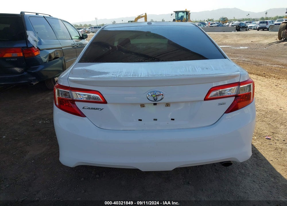 2013 TOYOTA CAMRY SE VIN: 4T1BF1FK2DU299202