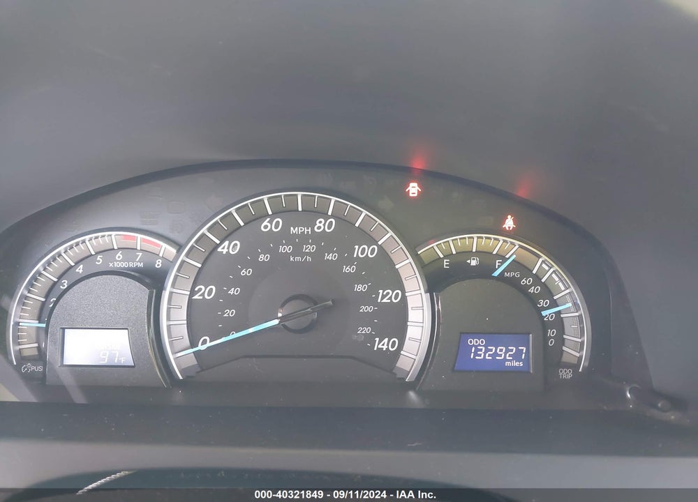 2013 TOYOTA CAMRY SE VIN: 4T1BF1FK2DU299202