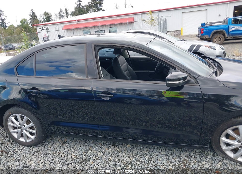 2012 VOLKSWAGEN JETTA 2.5L SE VIN: 3VWDP7AJ7CM418051