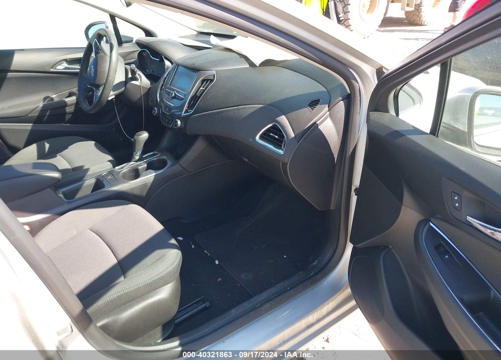 2016 CHEVROLET CRUZE LT AUTO VIN: 1G1BE5SM0G7255846