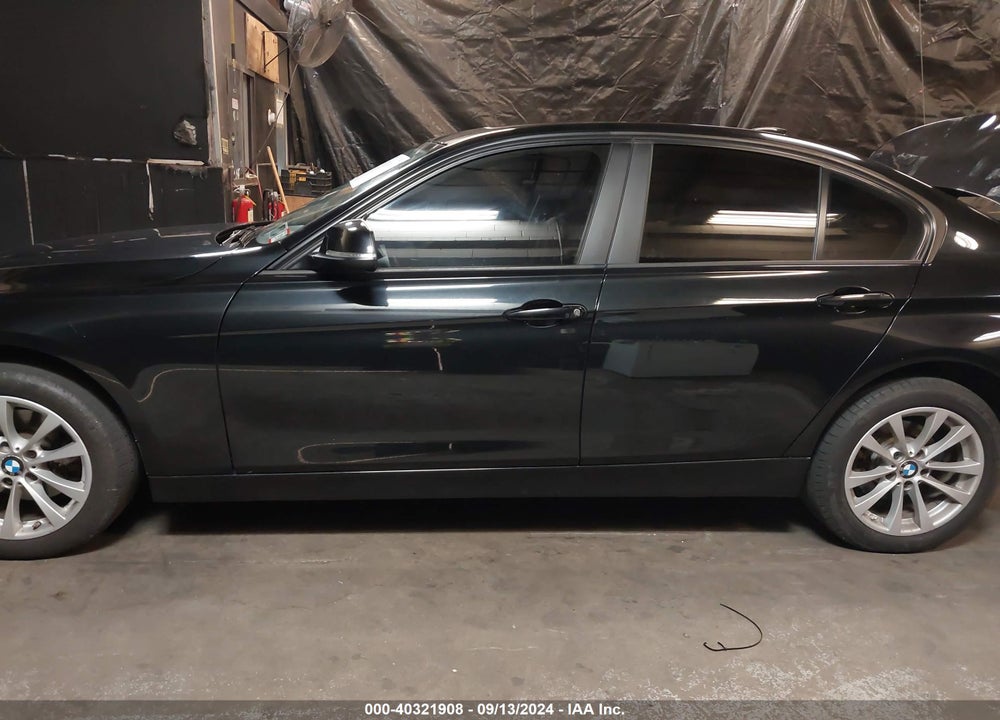 2016 BMW 320I XDRIVE VIN: WBA8A3C54GK689710