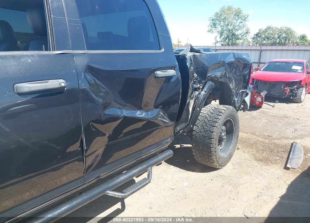 2017 RAM 2500 TRADESMAN 4X4 6'4 BOX VIN: 3C6UR5CL7HG612690