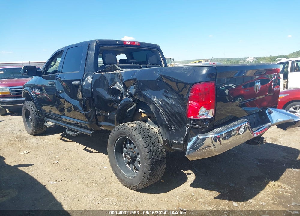 2017 RAM 2500 TRADESMAN 4X4 6'4 BOX VIN: 3C6UR5CL7HG612690
