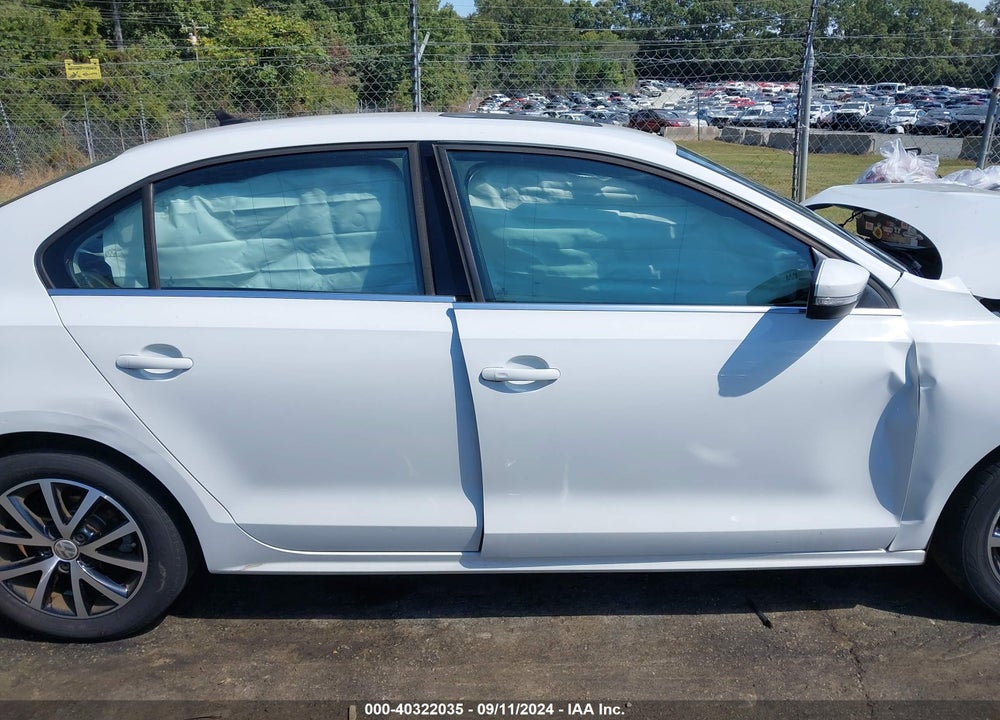 2017 VOLKSWAGEN JETTA 1.4T SE VIN: 3VWB67AJ1HM286860