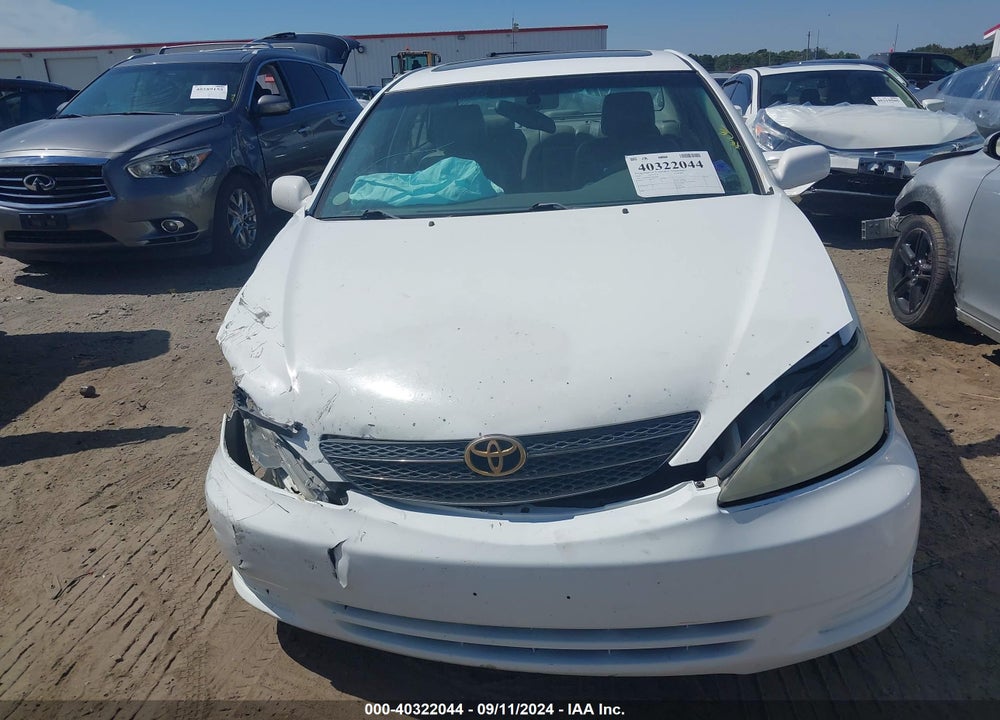 2002 TOYOTA CAMRY XLE V6 VIN: 4T1BF30K12U025989