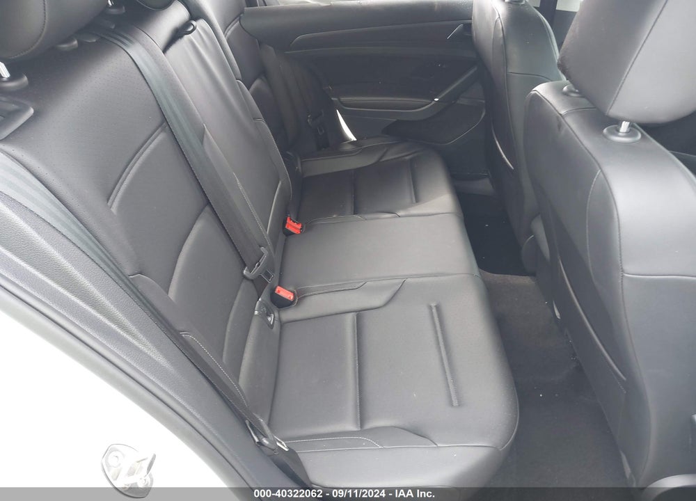 2018 VOLKSWAGEN GOLF VIN: 3VWG17AU0JM250985