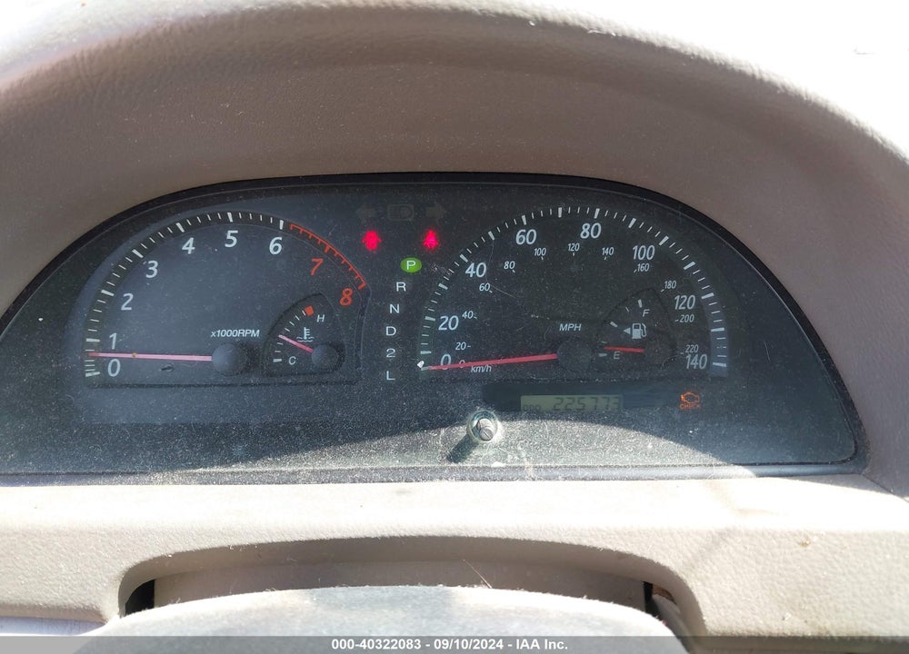 2003 TOYOTA CAMRY LE VIN: 4T1BE32K83U174787